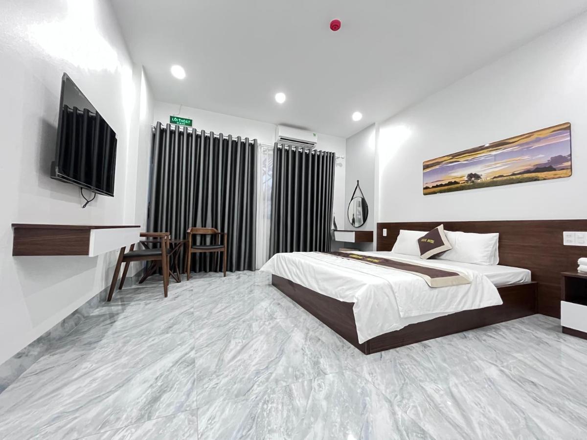 Khang Hotel Phủ Từ Sơn Buitenkant foto