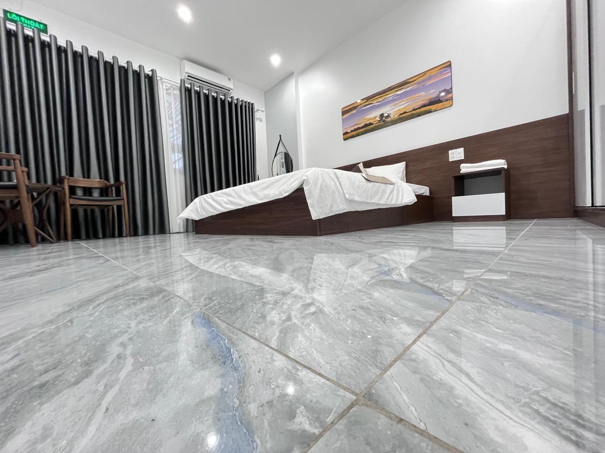 Khang Hotel Phủ Từ Sơn Buitenkant foto